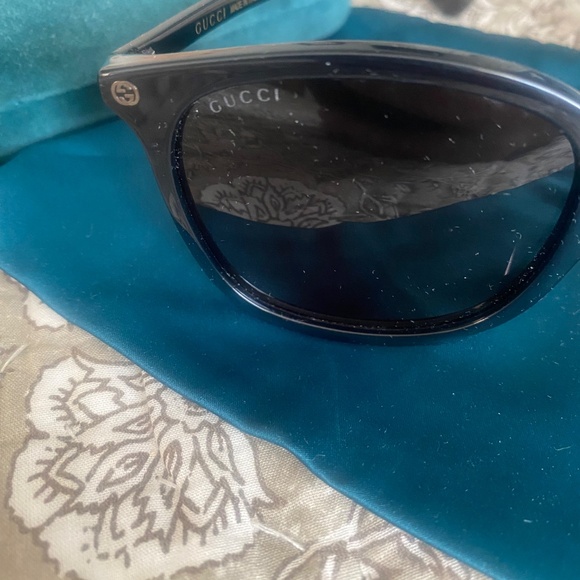 Gucci Sunglasses GG0154SA 005 Black Square Frames w/ Dark Gray Lenses 56-19-150 - Picture 8 of 10